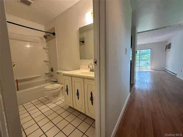 2 School Street, Poughkeepsie, NY 12601