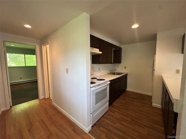 2 School Street, Poughkeepsie, NY 12601