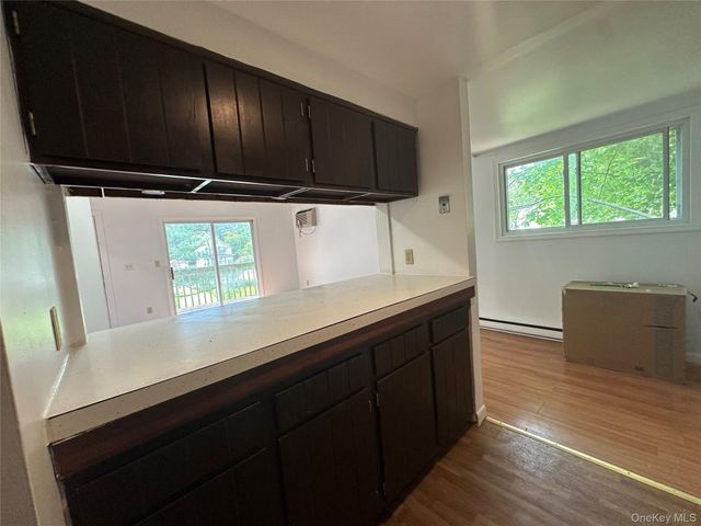 2 School Street, Poughkeepsie, NY 12601