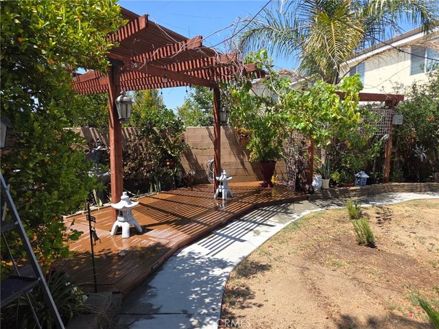 5707 Caliterra Court, Eastvale, CA 92880