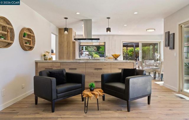 865 El Cerro Blvd, Danville, CA 94526