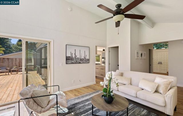 865 El Cerro Blvd, Danville, CA 94526