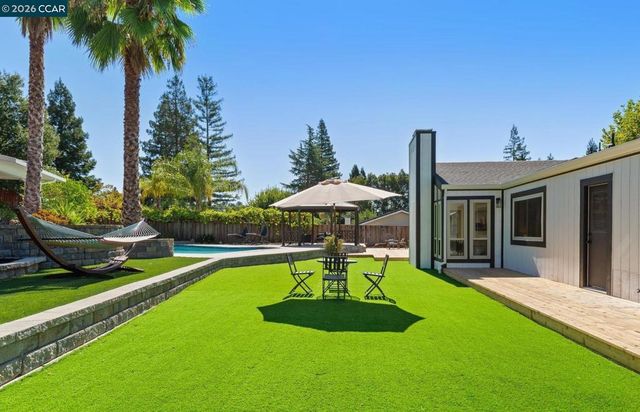 865 El Cerro Blvd, Danville, CA 94526