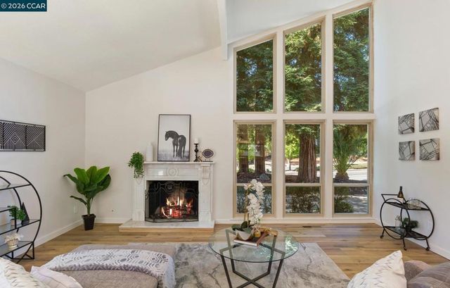 865 El Cerro Blvd, Danville, CA 94526