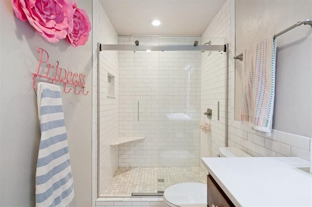 3208 Prairie Rose Road, Oklahoma City, OK 73120