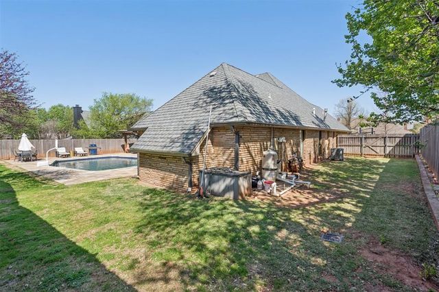 3208 Prairie Rose Road, Oklahoma City, OK 73120