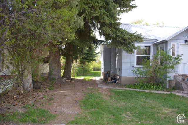 309 S 9TH ST, Montpelier, ID 83254