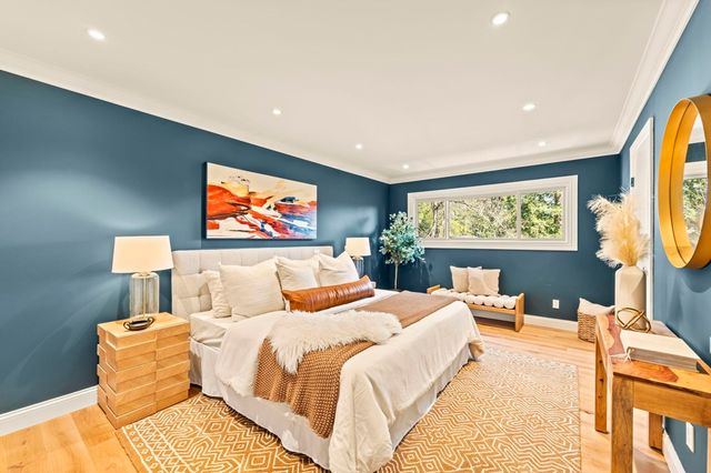 6688 Colton Blvd, Oakland, CA 94611