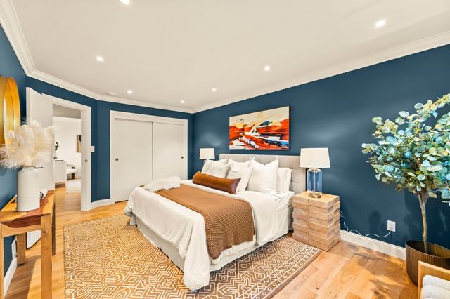 6688 Colton Blvd, Oakland, CA 94611