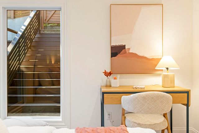 6688 Colton Blvd, Oakland, CA 94611