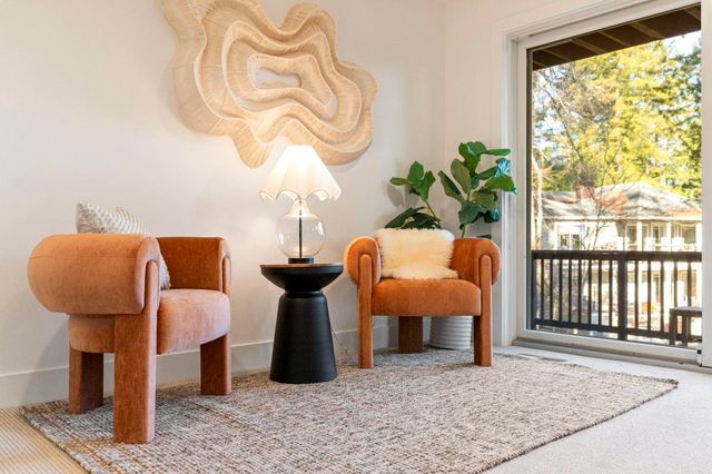 6688 Colton Blvd, Oakland, CA 94611