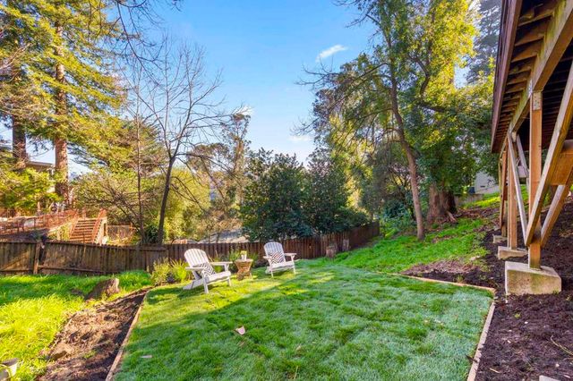 6688 Colton Blvd, Oakland, CA 94611