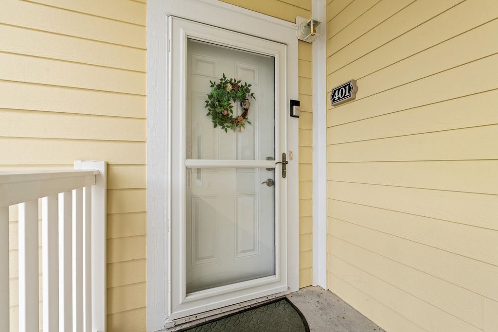 4837 Luster Leaf Cir Apt 401, Myrtle Beach, SC 29577 — photo 2