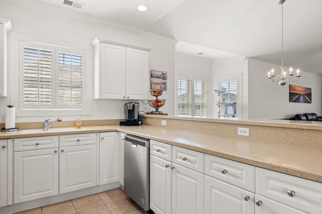 4837 Luster Leaf Cir Apt 401, Myrtle Beach, SC 29577 — photo 5