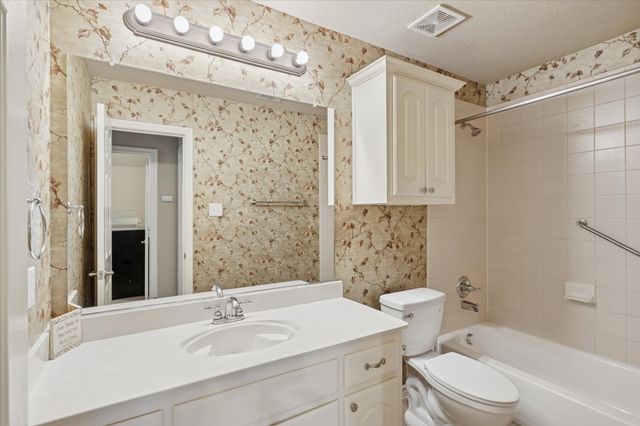8205 Painted Tree Trail, Fort Worth, TX 76131