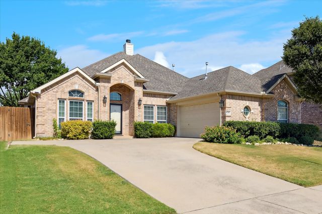 8205 Painted Tree Trail, Fort Worth, TX 76131