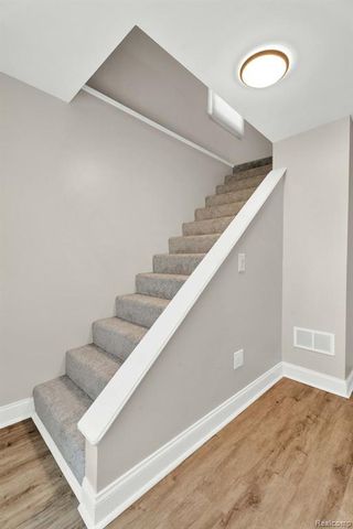 2121 Chesley Drive, Sterling Heights, MI 48310