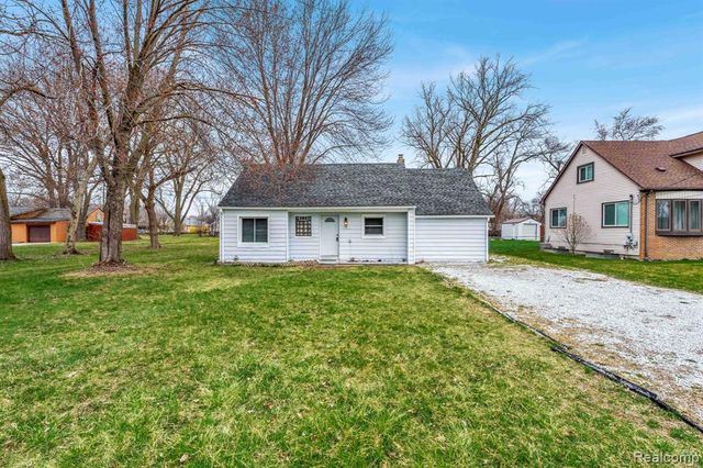 2121 Chesley Drive, Sterling Heights, MI 48310