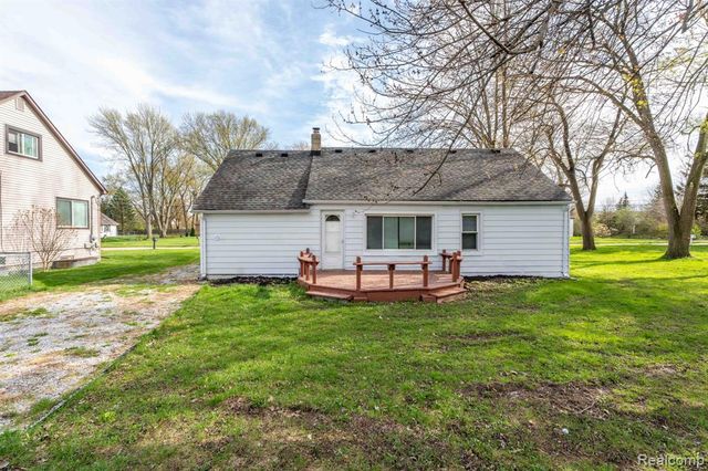 2121 Chesley Drive, Sterling Heights, MI 48310