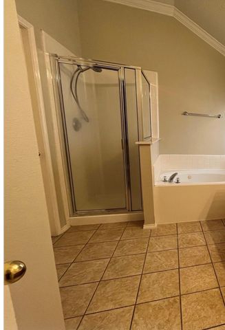 1120 Deer Valley Lane, Arlington, TX 76001