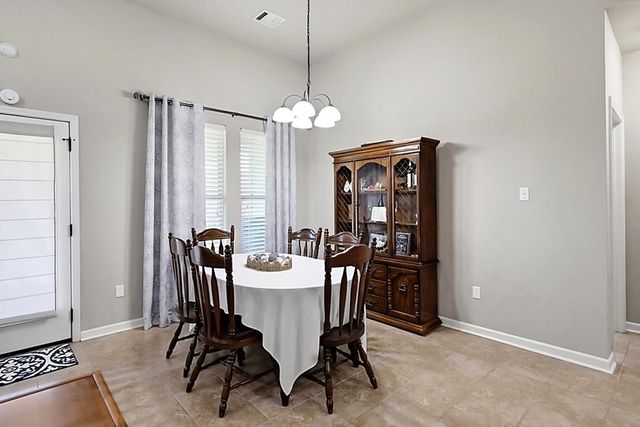 225 Cottage Way, Thibodaux, LA 70301