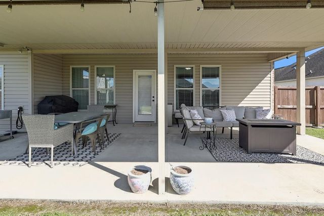 225 Cottage Way, Thibodaux, LA 70301