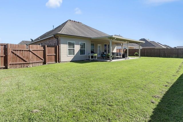 225 Cottage Way, Thibodaux, LA 70301