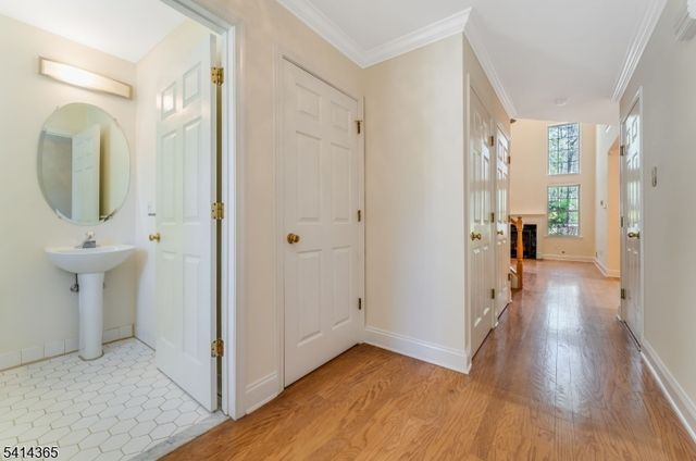 903 Springhouse Dr, Readington Twp., NJ 08889