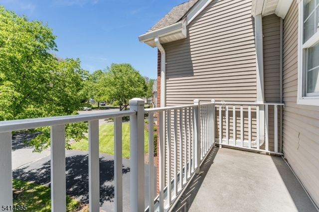 903 Springhouse Dr, Readington Twp., NJ 08889