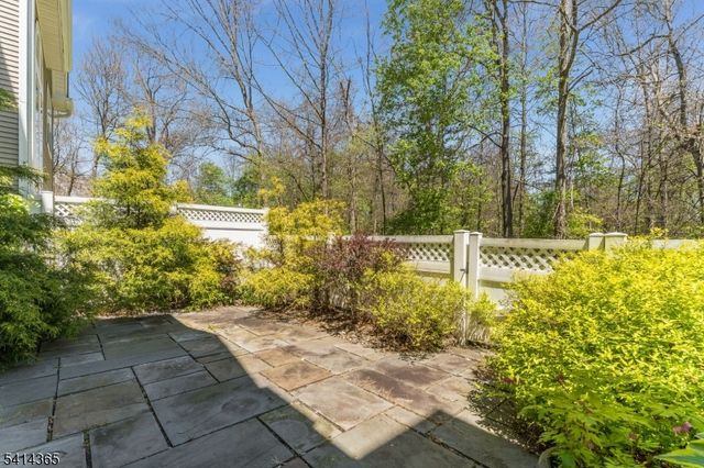 903 Springhouse Dr, Readington Twp., NJ 08889