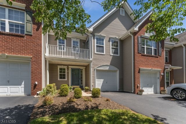 903 Springhouse Dr, Readington Twp., NJ 08889