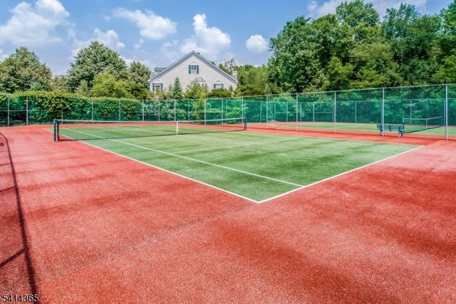 903 Springhouse Dr, Readington Twp., NJ 08889
