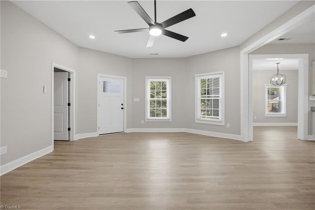 614 N Cameron Avenue, Winston-salem, NC 27101