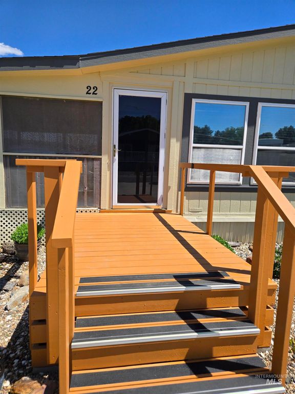 2750 Alden Rd #22, Fruitland, ID 83619 photo 2