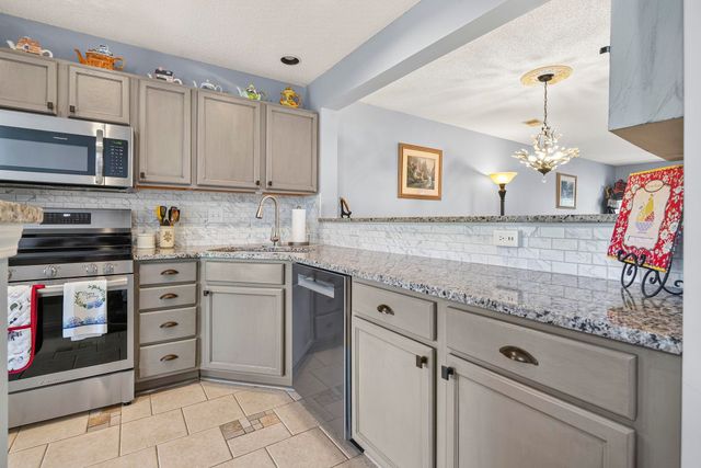 638 Riverward Dr., Myrtle Beach, SC 29588