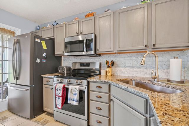 638 Riverward Dr., Myrtle Beach, SC 29588