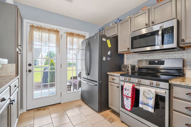 638 Riverward Dr., Myrtle Beach, SC 29588