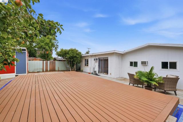 518 Shirley Ave, San Lorenzo, CA 94541