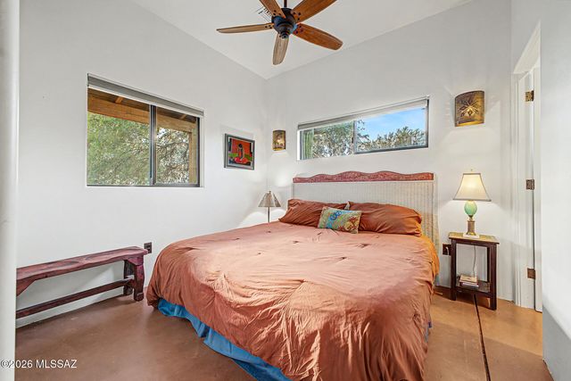 8831 N Rasmussen Avenue, Tucson, AZ 85742