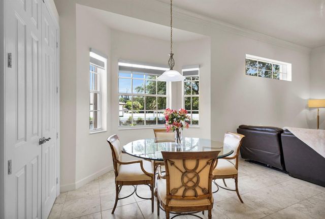 4754 130th Avenue Avenue N, West Palm Beach, FL 33411
