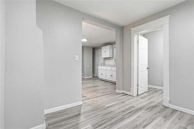11208 Chicago Avenue, Sugar Creek, MO 64054