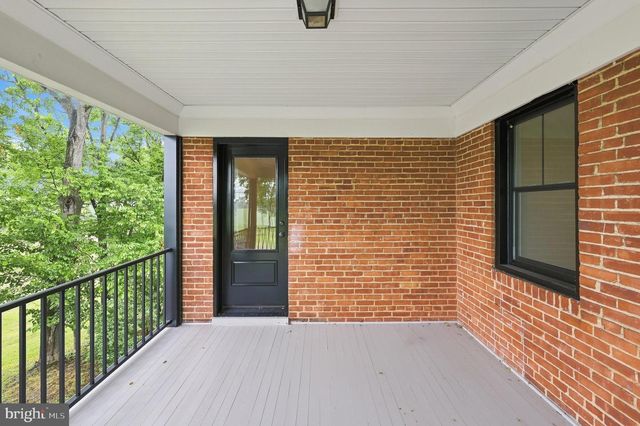 2122 JONES ROAD, Winchester, VA 22602