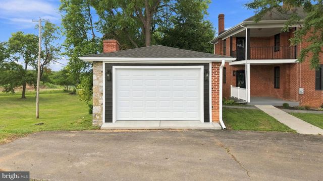 2122 JONES ROAD, Winchester, VA 22602