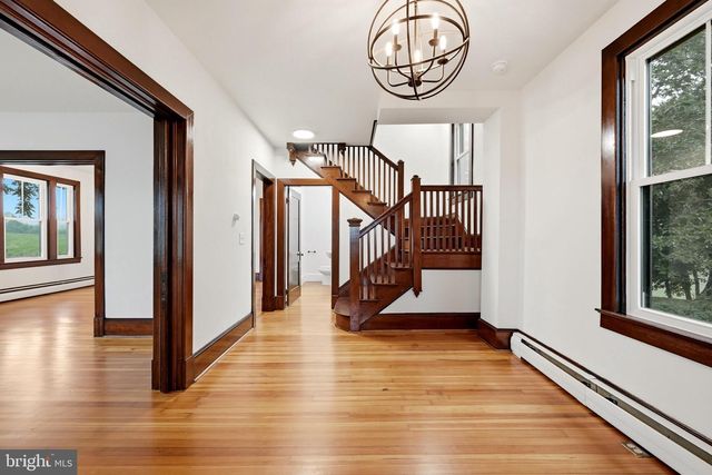 2122 JONES ROAD, Winchester, VA 22602