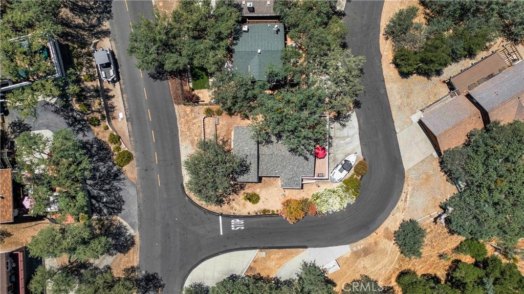 Image 11 of property listing at 8676 Landlubber Lane, Bradley, CA 93426