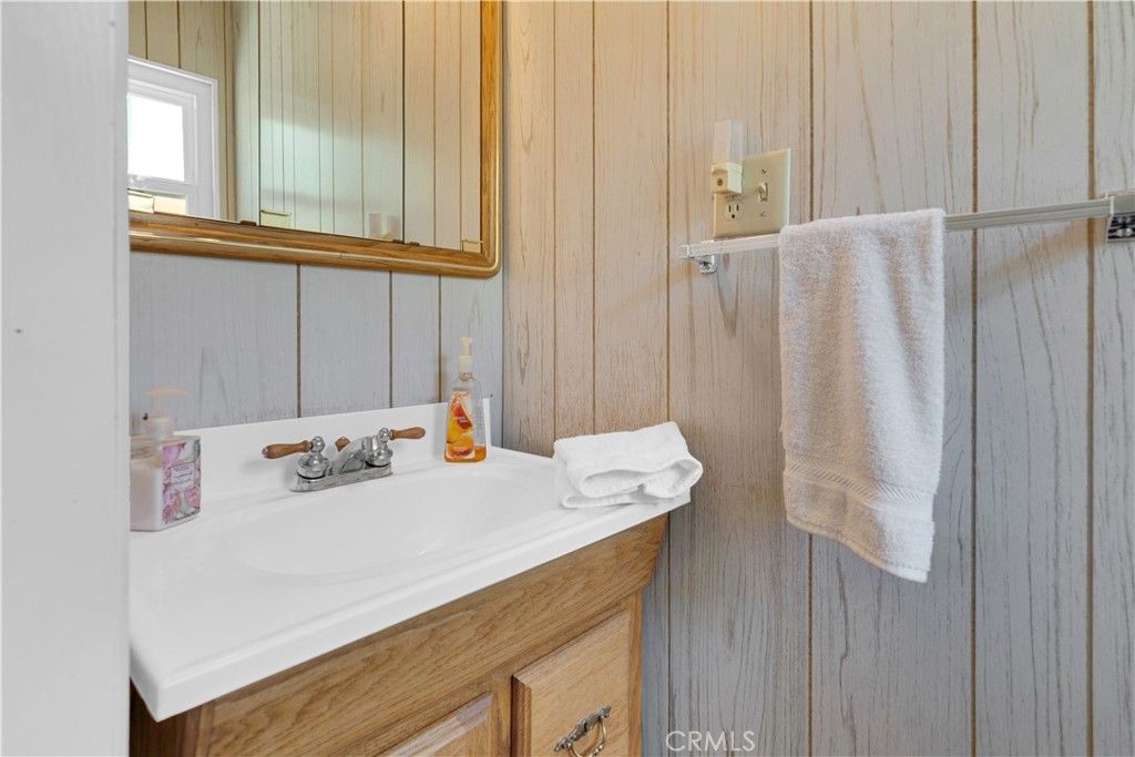 Image 24 of property listing at 8676 Landlubber Lane, Bradley, CA 93426