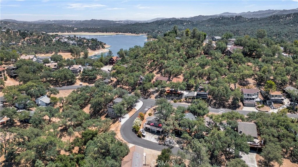 Image 6 of property listing at 8676 Landlubber Lane, Bradley, CA 93426