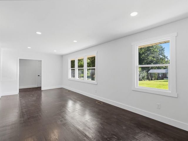336 Weblin Street, Spartanburg, SC 29301