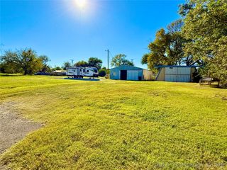 704 E 2nd Avenue, Warner, OK 74469