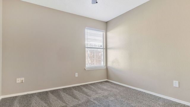 527 Alameda Avenue, Duncanville, TX 75137